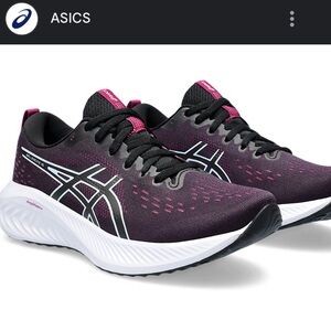 ASICS Women's GEL-EXCITE 10 Purple and Black Running Shoes - Women’s size 9